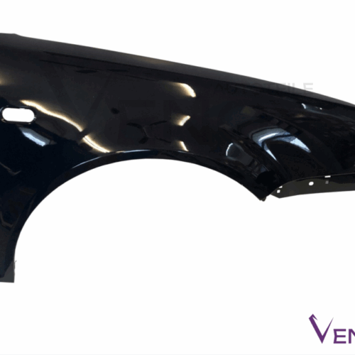 Pravé křídlo VW GOLF 4 97-06 LC9Z